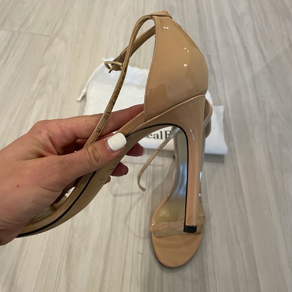 Stuart Weitzman Tan Heels - Picture 6 of 12